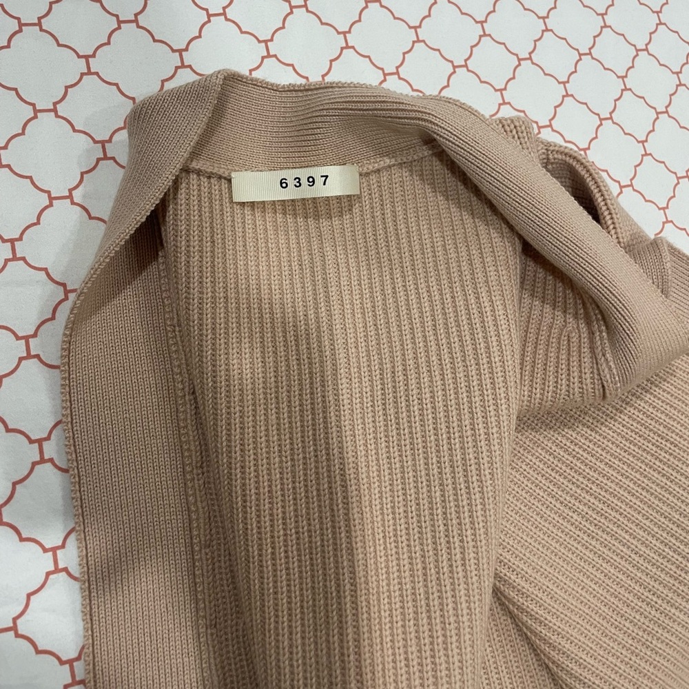6397 Ribbed Oversized cardigan size S